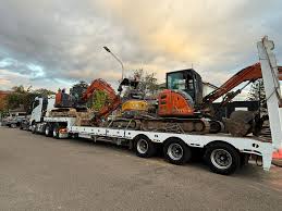 Haulage transport service in Hornchurch - RM11